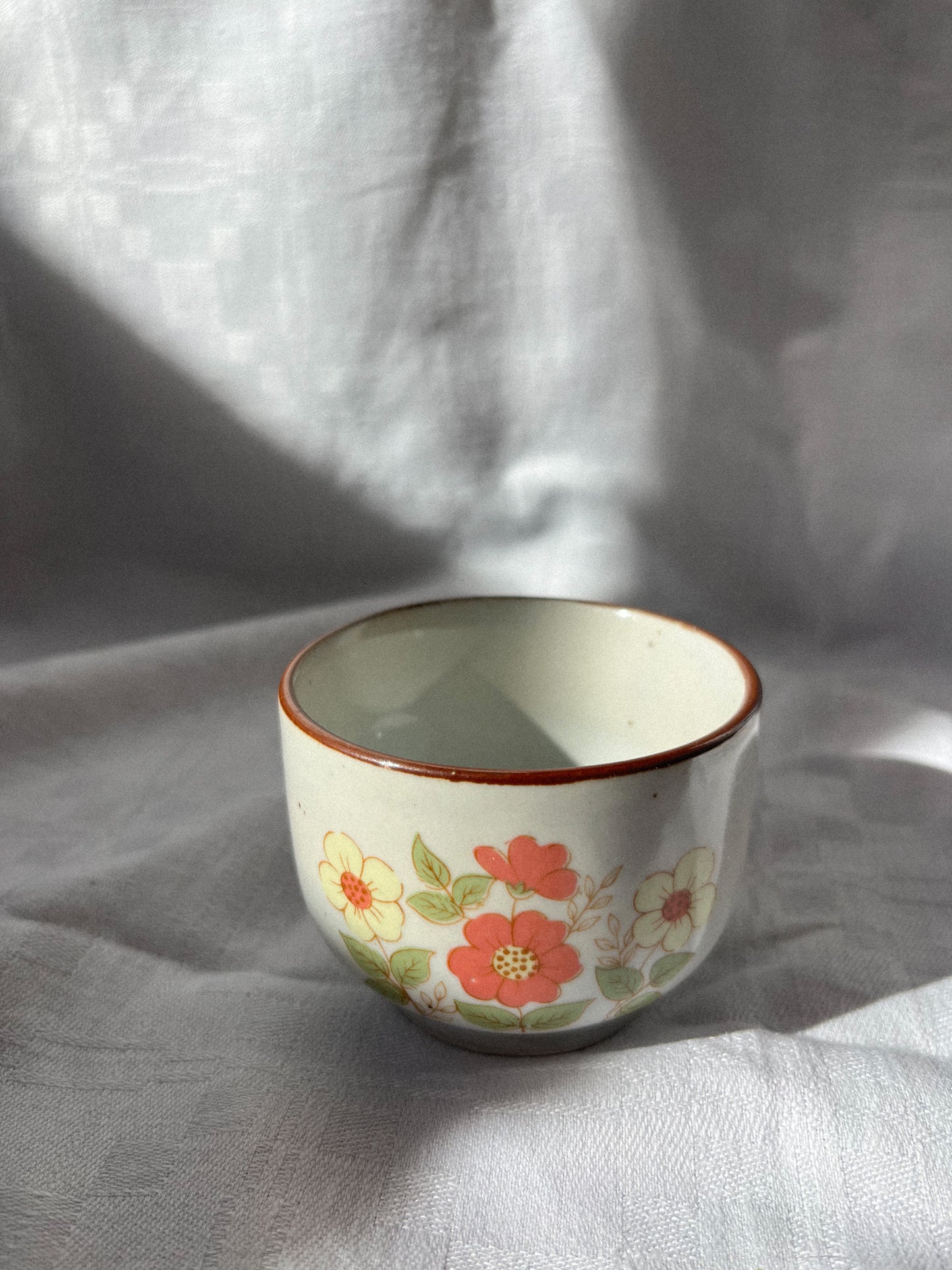Tasse à fleurs