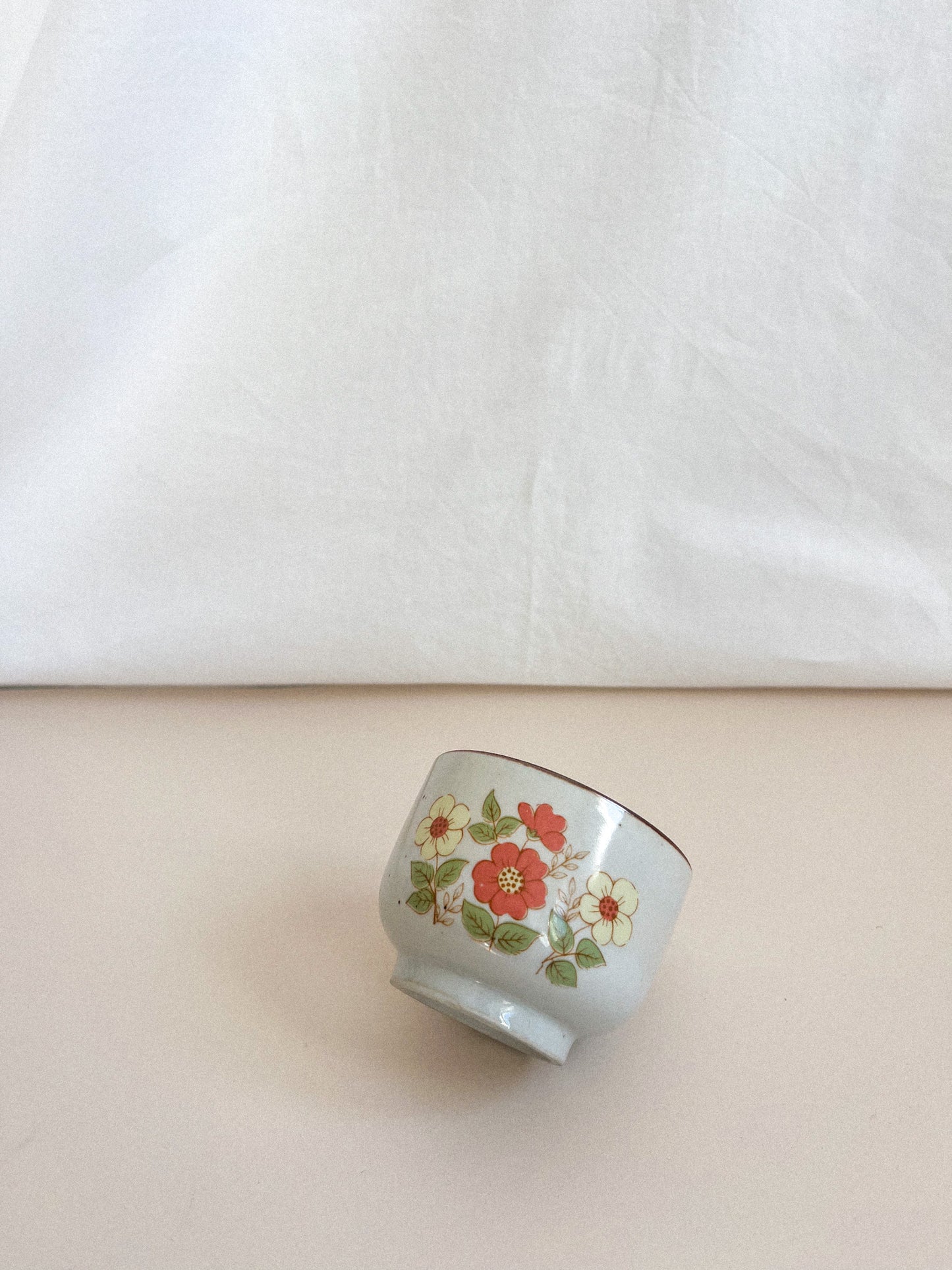 Tasse à fleurs