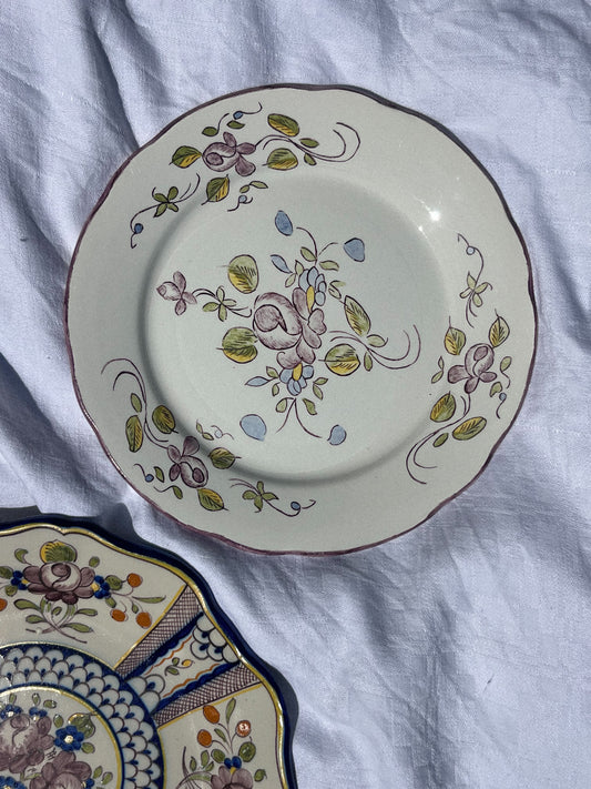 Plat à fleurs